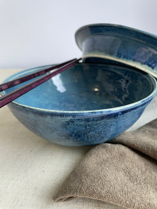 Reactive Blue Lidded Ramen Bowl
