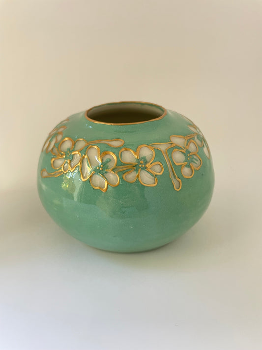 Blossom Ring Vase