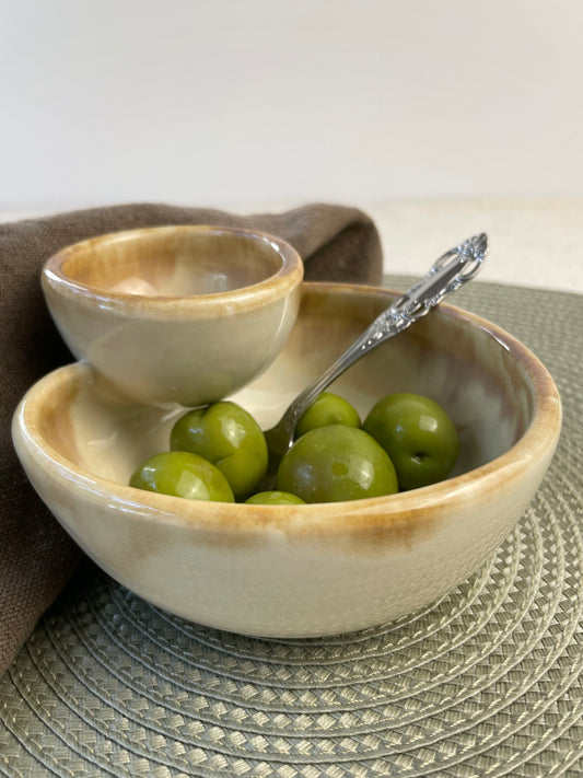 Olives Bowl, Insert Style, Nutmeg and Cream