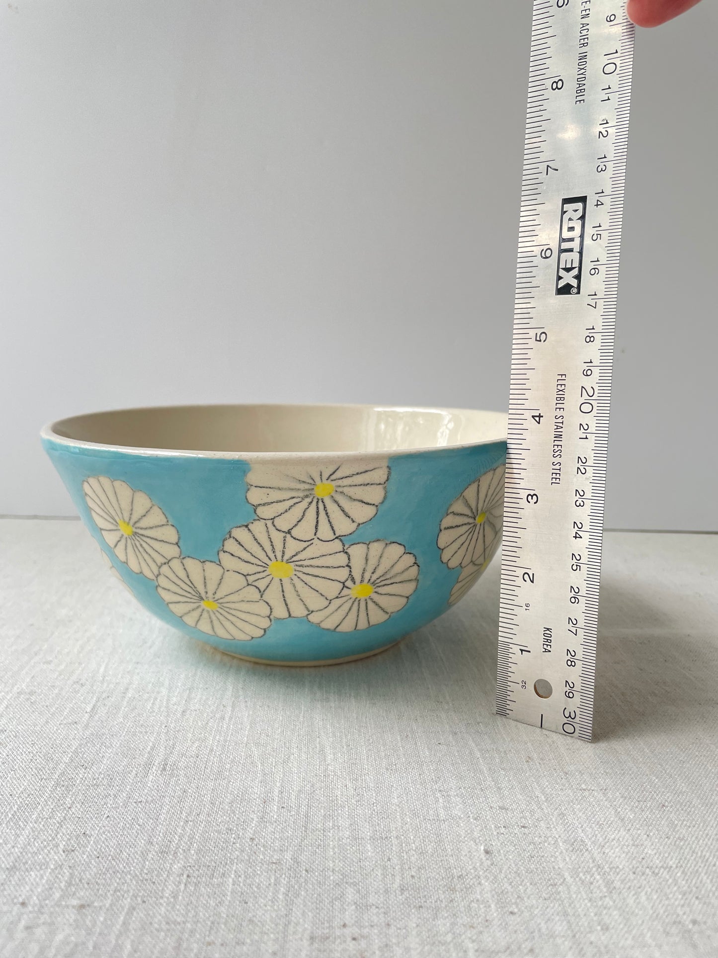Daisy Chain Bowl in Sky Blue