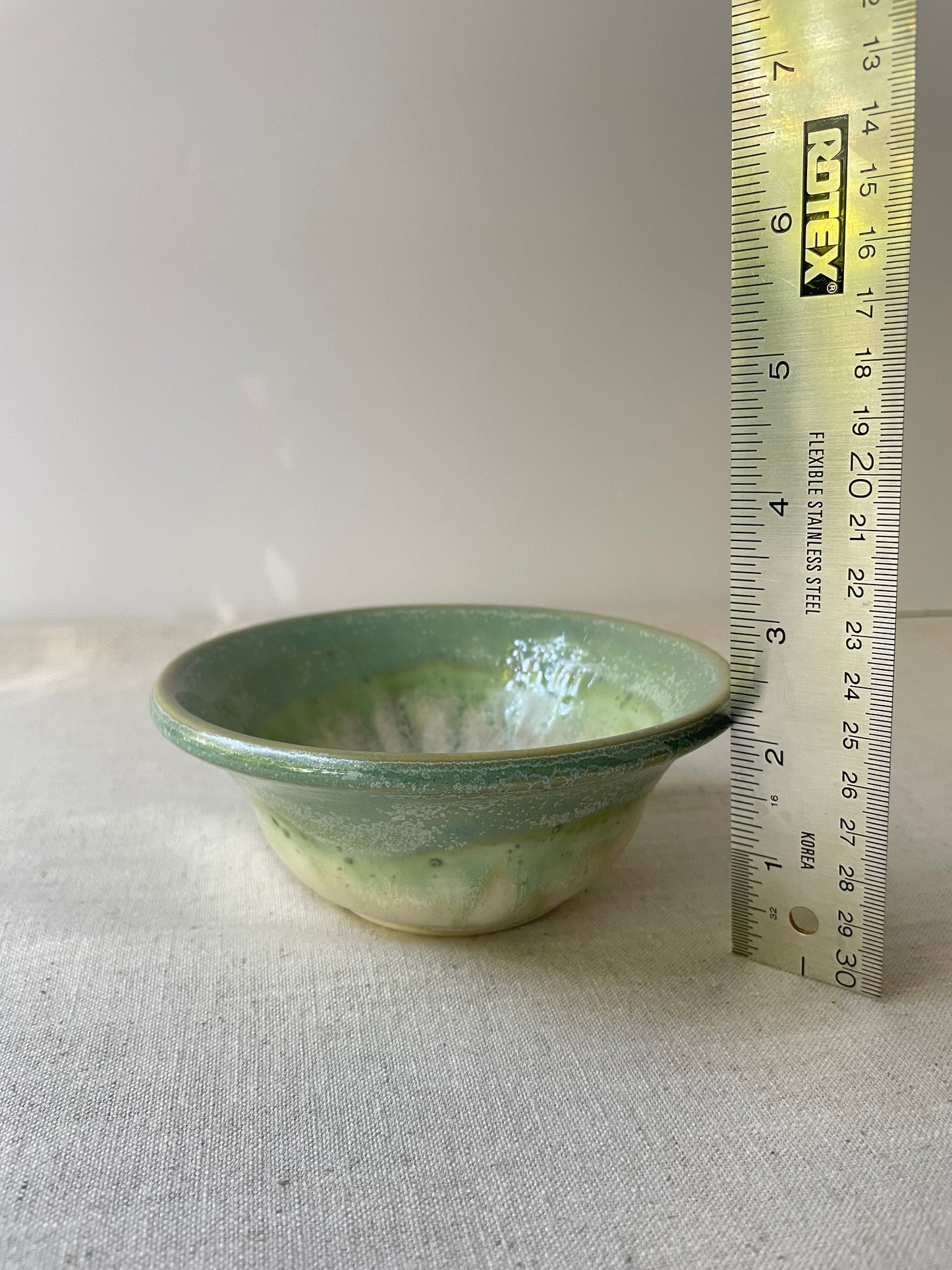 Green Ivy Bowl, 5 inch