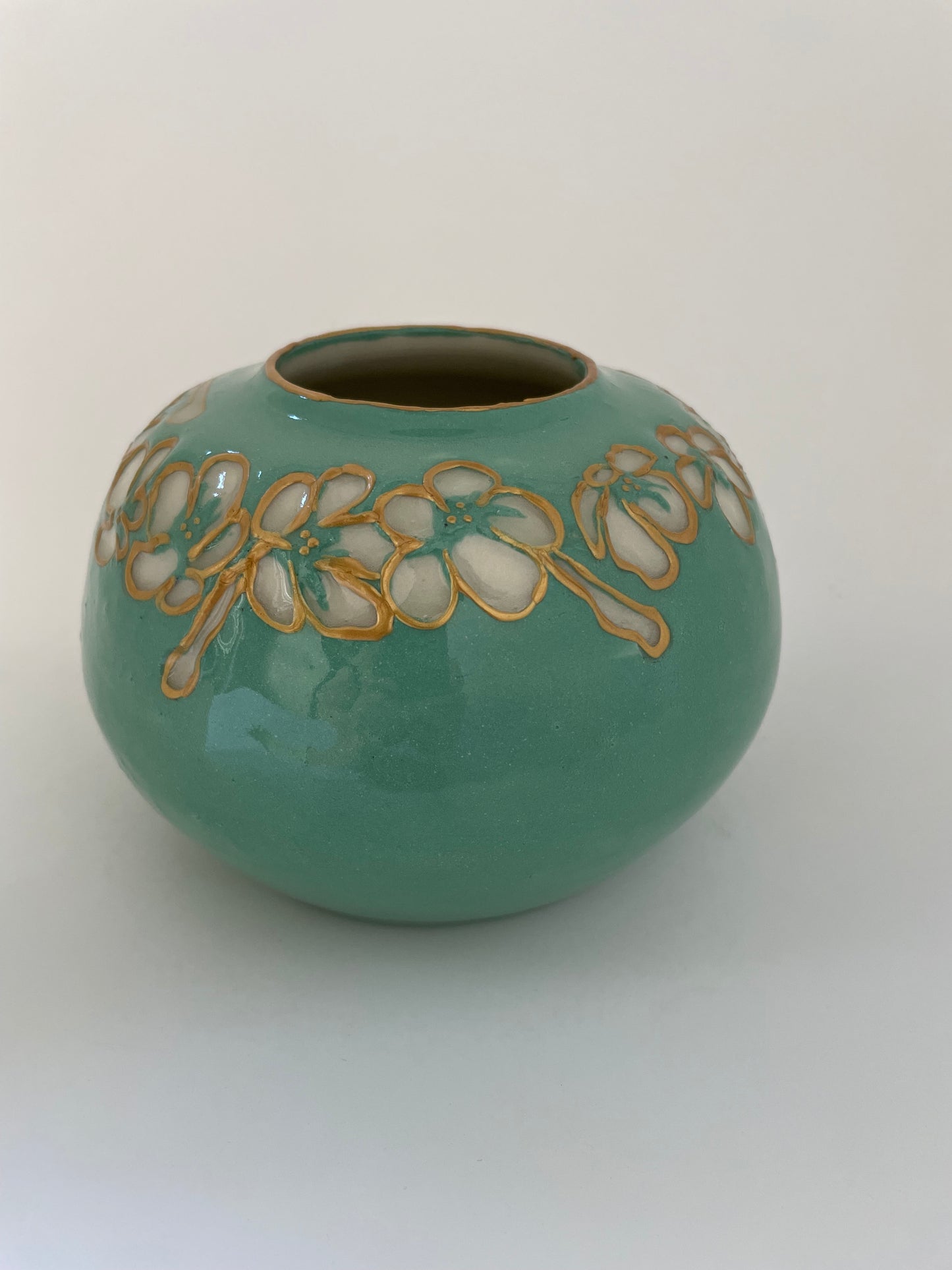 Blossom Ring Vase