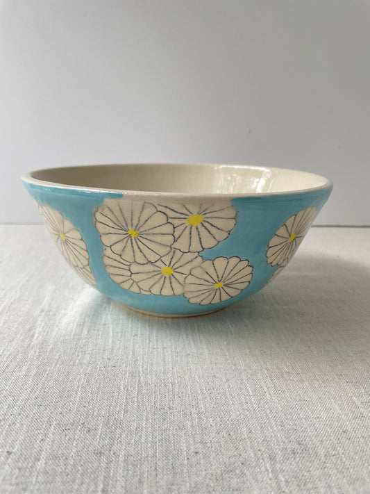 Daisy Chain Bowl in Sky Blue