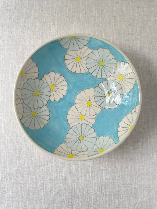 Daisy Chain Wide Bowl in Sky Blue