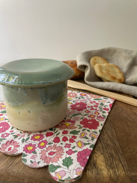 French Butter Bell, Green Ivy