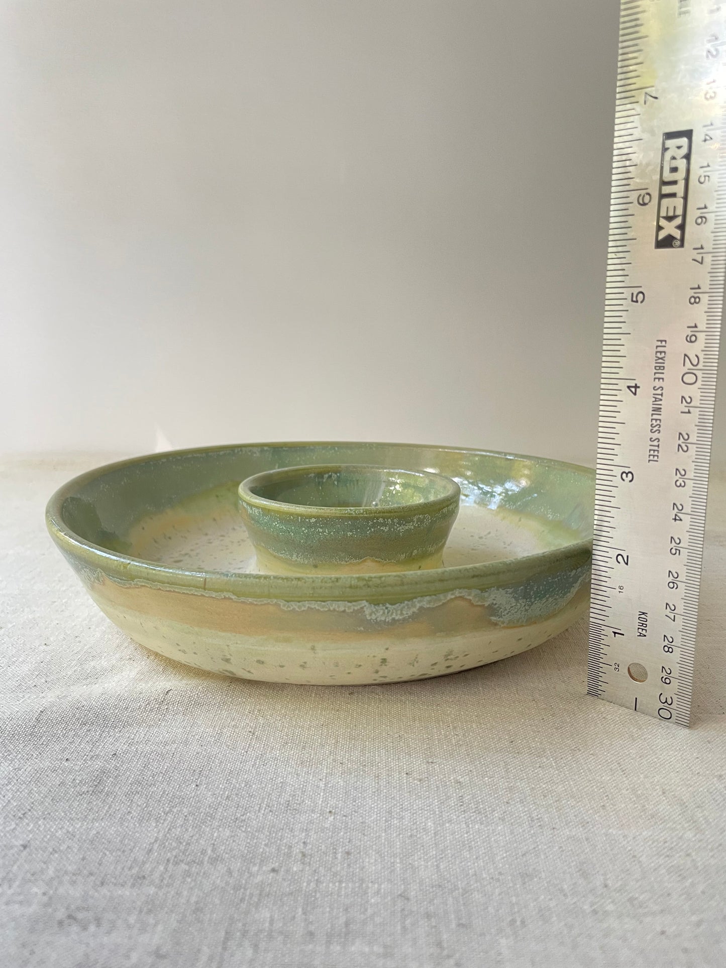 Green Ivy Chip & Dip